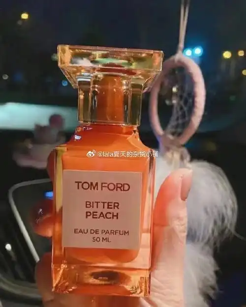 tom ford午夜兰花香水价格(tf苦桃香水中年女性适用吗)