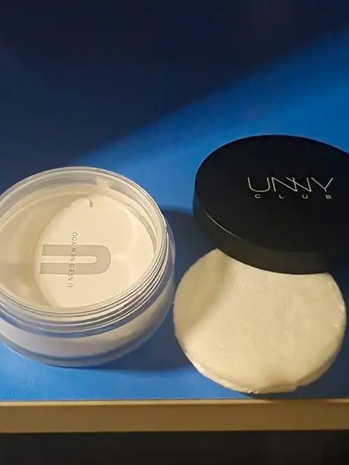 unny散粉成分有哪些?unny散粉中是否含有能控油的成分